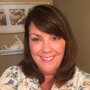 Meet your Posher, Pauline